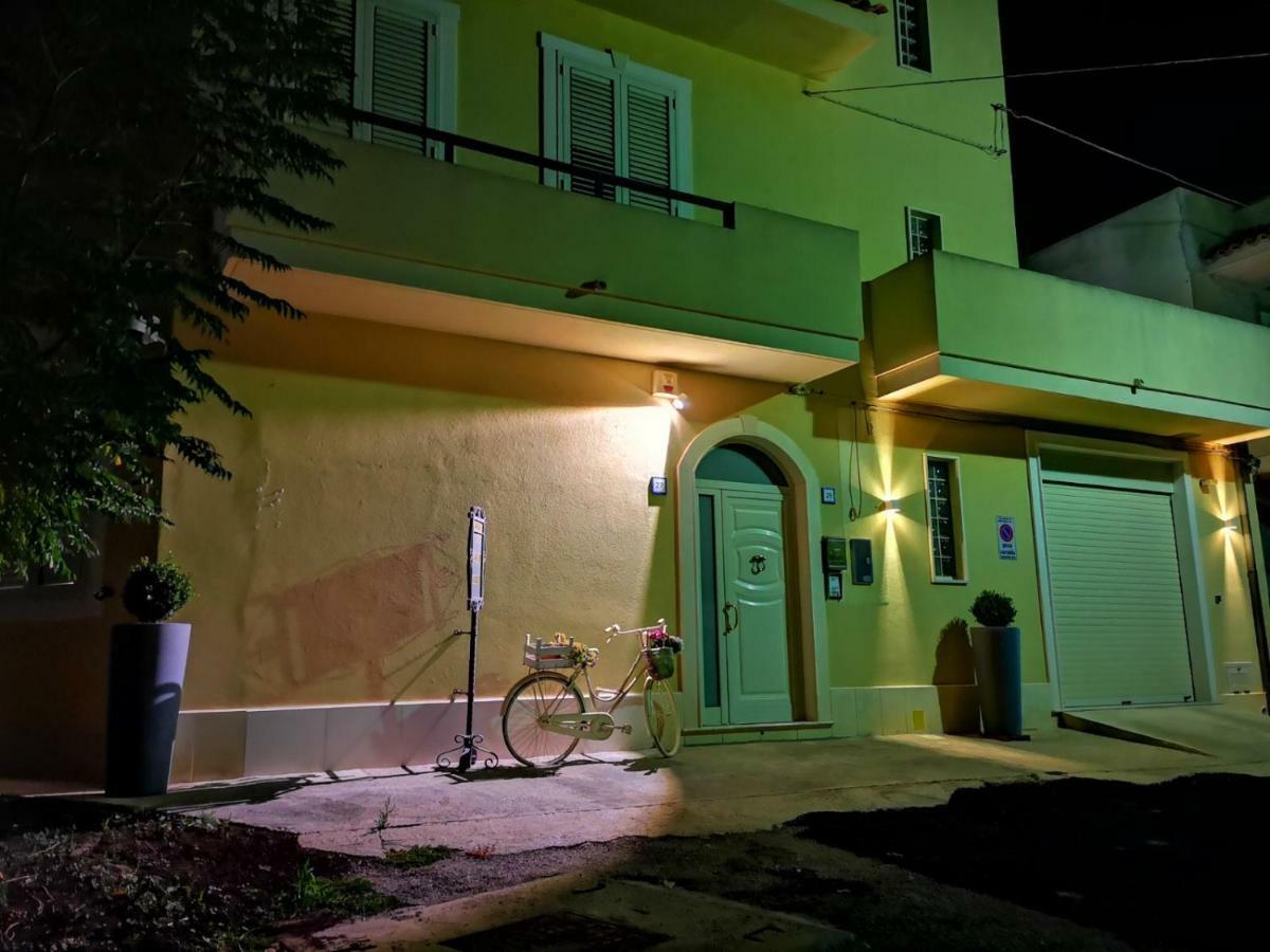 Bed and Breakfast Il Giardino Nascosto Portopalo Di Capo Passero Екстер'єр фото